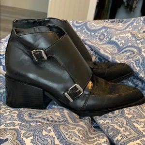 Black ankle booties with calf hair!